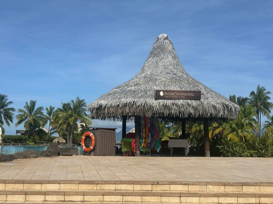 A thatched hut with a life ring on the InterContinental's pool deck